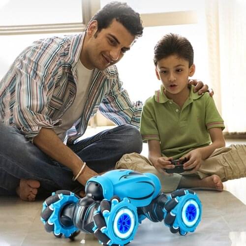 D876 1:16 4WD RC Car Gesture Sensor Music Light Twist High Speed Stunt Remote Control Off Road Drift Vehicle Car