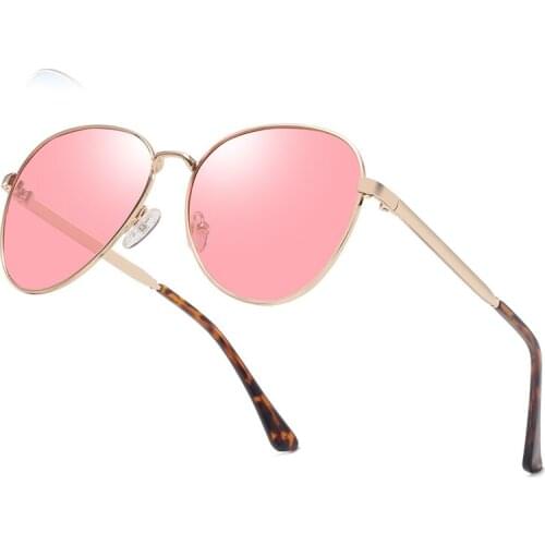 Woman Sunglasses UV400 Unisex Outdoor Eye Wear Protection Dark Glasses Beach Holiday Fashion Easy Match Clothes Accessories