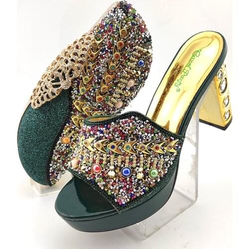 Italian Women Heels Shoes and Bag Set with Shining Crystal High Quality New Design African Women Shoes Matching Bag Set