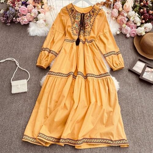 Women Flower Vintage Embroidered Boho Dress 2021 New Long Sleeve Solid White/ Yellow/red Tassel Vestidos Female Vacation Robe