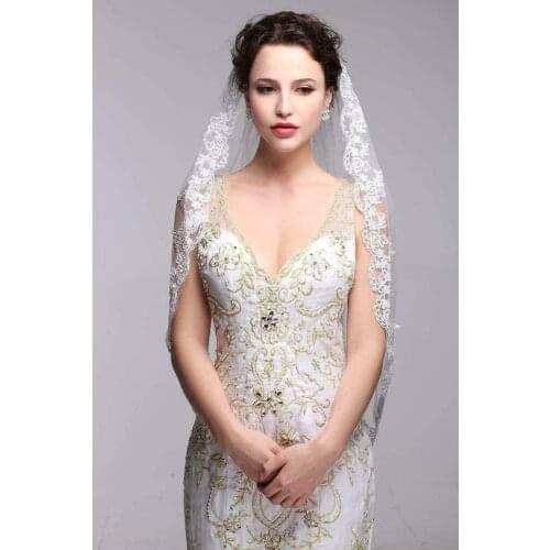 Sexy yet Contemporary White/Ivory Wedding Veil Short Bridal Veil Head Veil Wedding Accessories New 2023