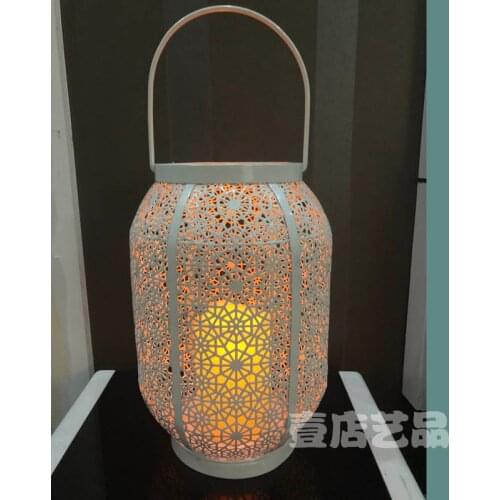 White Paint Color American Silk Flower Pattern Wrought Iron Wind Lamp Lantern Decoration With Plastic Candle Creative Gift