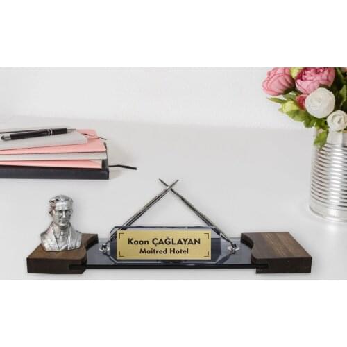Personalized Ataturk Clocks Crystal Table İsimliği