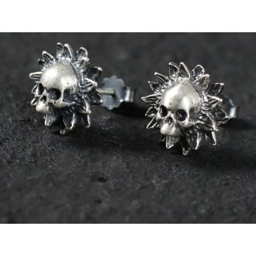 Retro Personality Sunflower Skull Stud Earrings Silver Plated Stud Earrings Mens and Womens Punk Hip Hop Party Jewelry