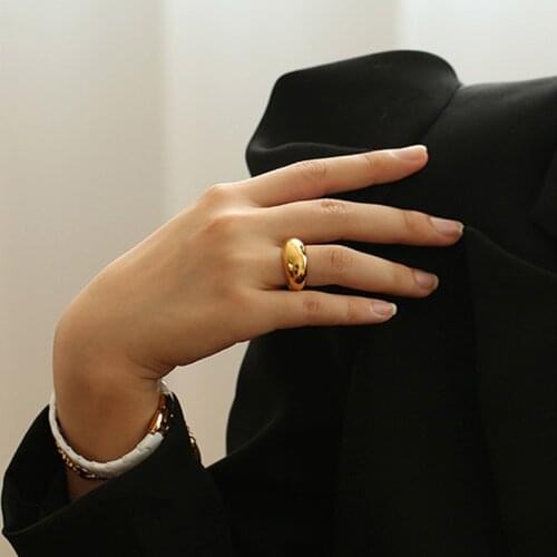 French Designer Gloss Temperament Minimalist Girls Ring Round Brass Various Sizes Couple Gifts Light Luxury Jewelry