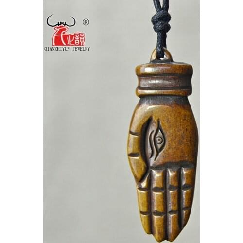 GX045 Primitive totem yak bone amulet jewelry handmade-carved Hand of God pendant hand of Fatima necklace Hamsa Choker