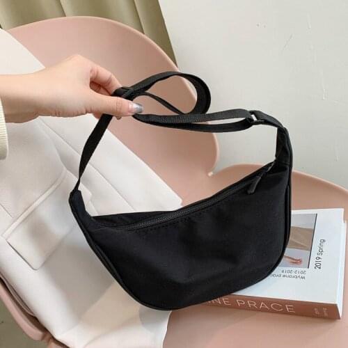 2021 new fashion nylon shoulder bag retro tide Korean style fashion semicircle casual armpit jiaozi bag