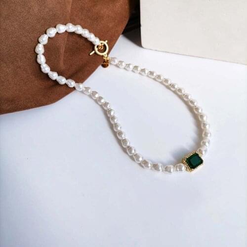 Retro Fashion Pearl Square Green Glass Necklace Bracelet Sweet Romantic Female Charm Choker Chain Small Fresh Collarbone Chain