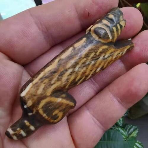 Antique heirloom Bontiq Wood Fossil Himalayas ground beads Tiger Rune Stone Animal totem Rare Collectibles Ornaments