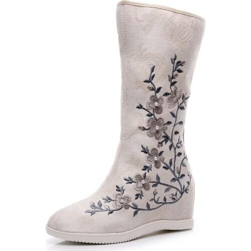 2020 Autumn winter new antique boots original Floral embroidered boots cotton Hanfu Zipper Shoes Woman Cloth High Single Boots