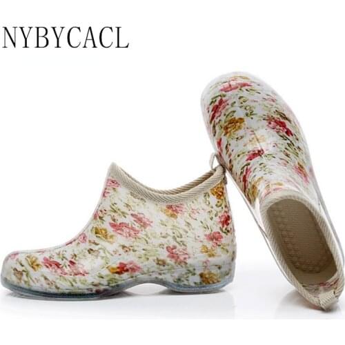 Shallow Mouth Low Top Korean Rainshoes Short Waterproof Non-Slip Rubber Shoes Womens Rain Shoes Lightweight Casual Rain Boots