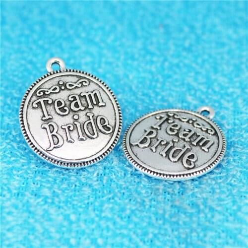 10Pcs Hen Party Bride Decoration Team Bride DIY Gifts Bridesmaid Heart-shaped Hanging Decoration Bridsmaid Gifts