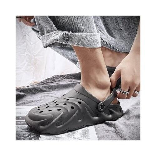 Newbeads Garden Sandals Hole Shoes Couple Home Slippers Summer Hollow Out Smiling Face Buckle Men And Women Beach Flat