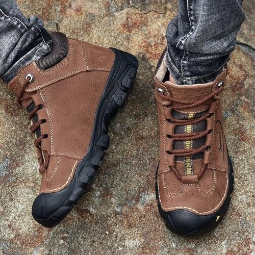Men Boots Anti-Skidding Leather Shoes Men Popular Comfy Winter Autumn Men Durable Outsole Shoes Short Plush Snow Boots