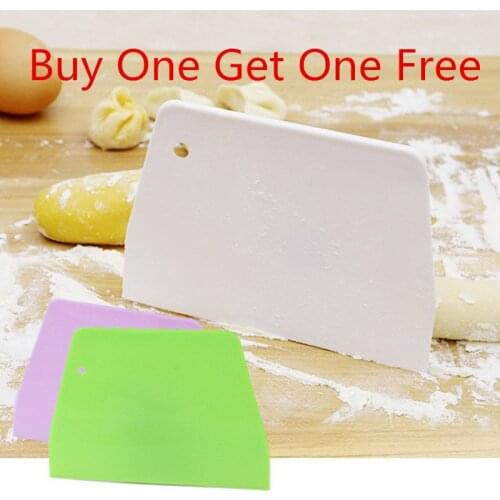 2Pcs Plastic Cake Cream Spatula Dough Knife Cutter Butter Scraper Decorating Plain Smooth Edge Spatulas Baking Pastry Tool
