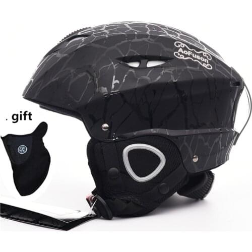 2020 Brand Ski Helmet Integrally-Molded Professional Adult Snowboard Helmet Men Women Skating/Skateboard Winter Sports Helmets