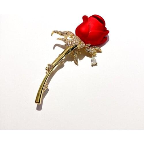 Vintage Enamel Pins Rose Flower Brooches Luxe Clear Zircon Brooch Romantic Red Pin Jewelry Broach for Women Valentines Day Gift