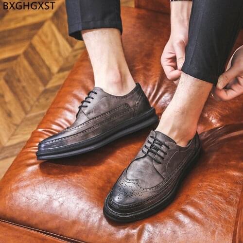 Patent Leather Shoes Men Formal Italian Wedding Shoe for Men 2021 Luxury Brand Casual Business Shoes Men Chaussure Homme Zapatos