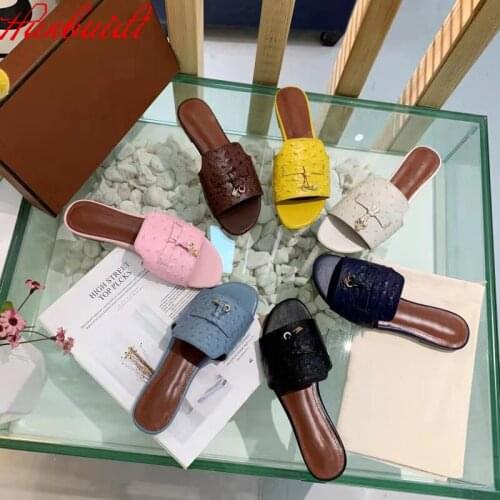 Women Summer Slippers Luxury Design Genuine Leather Women Slids Runway Flats Outdoor Flip Flop Party Dress Shoes Women Causal