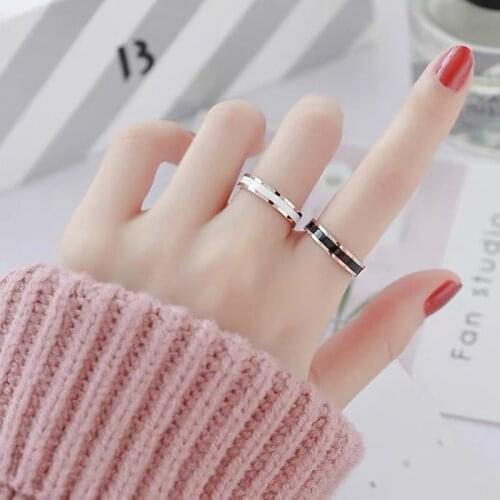 Trendy Simple Black White Shell Inlaid Rose Gold Stainless Steel Women Rings Female Fashion No Fade Finger Jewelry Bague Femme