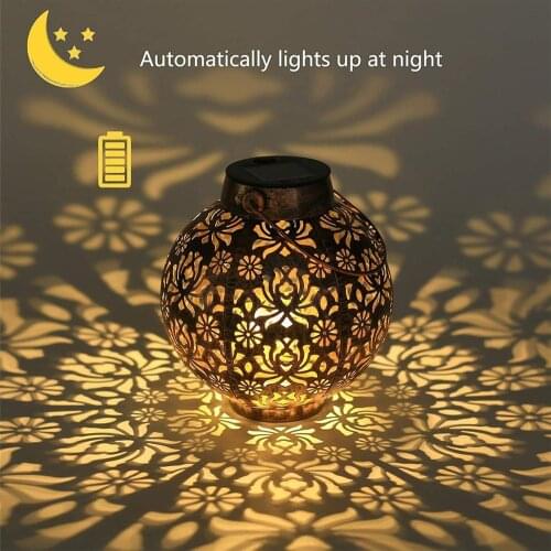 Solar Powered Lantern Light Projection Lantern Hanging Lamps Outdoor Retro Solar Light For Garden Pathway Landscape Porch Lawn