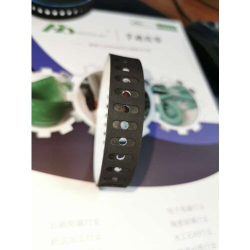 2 Pieces KBA Belt KBA Printing Machine Spare Parts Size 235x15mm 32 holes