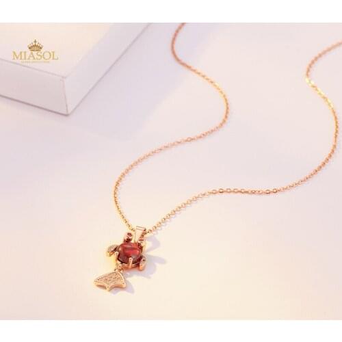 2021 Rose Gold Goldfish Necklace Ladies Titanium Steel Quality Accessories Clothing Cute Jewelry Gift Simple Neck Pendant Girl