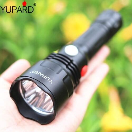2019 new Railway Signal Flashlight for Hiking Hunting LED Flashlight 5W White Red Green yellew Light Modes Torch