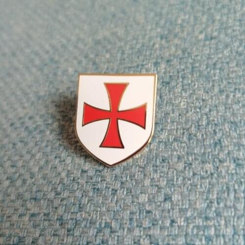 Wholesale masonic lapel badge red cross knights shield lapel pin
