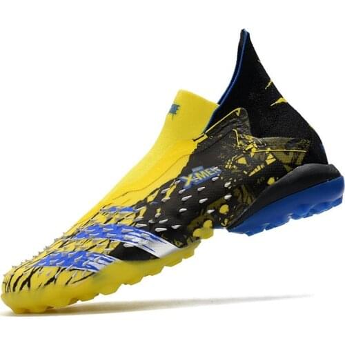 EYAOUESAS Football Boots