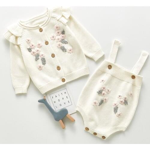 Autumn Baby Girls Sets Lovely Princess Style Baby Girls Knitting Clothing Sets Flower Embroidered Cardigan Tops +Romper