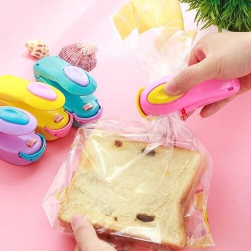 Mini Food Sealing Machine Portable Household Sealing Machine Food Bag Plastic Bag Electric Adsorbable Sealing Machine