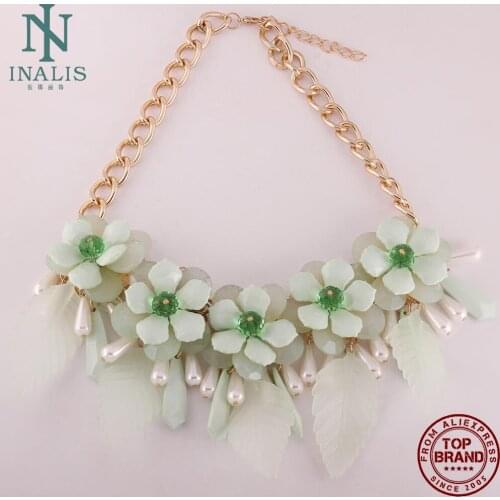 INALIS Gold Plated Necklace For Women Green Resin Folwer And Leaf Shape White Water Drop Link Chain Necklace Personality Gift