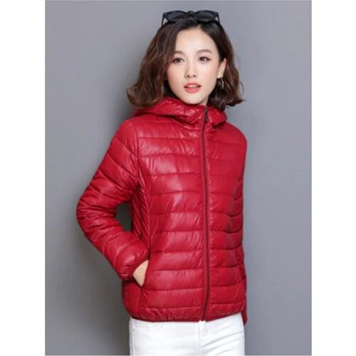 Wangxiangqian Women's Short Down Jackets