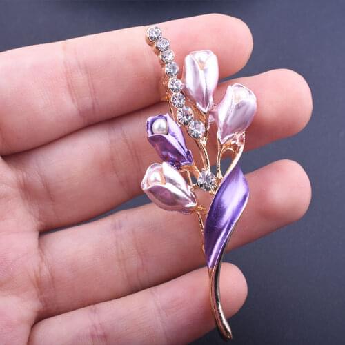 Luckydays New 2021 Elegant Golden White Tulip Brooch Sweet Flower Pin Gift For Women Wedding Engagement Date Party Jewelry