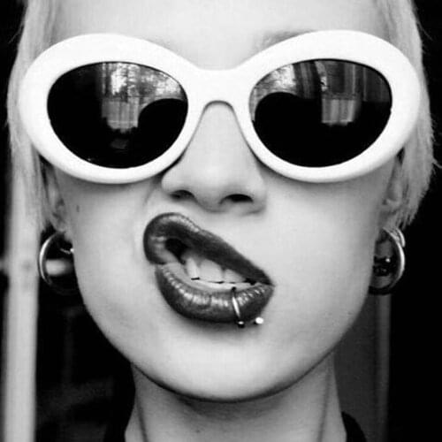 2020 Clout Goggles Oval Sunglasses Women Luxury Brand Designer Trending Unisex Sun Glasses For Woman Black White Eyewear