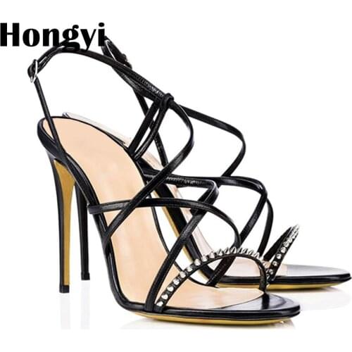 Hongyi New Arrival Punk Style Rivets Sandals Women Black Pink Leather Gladiator Sandals Cool Ladies Shoes Woman