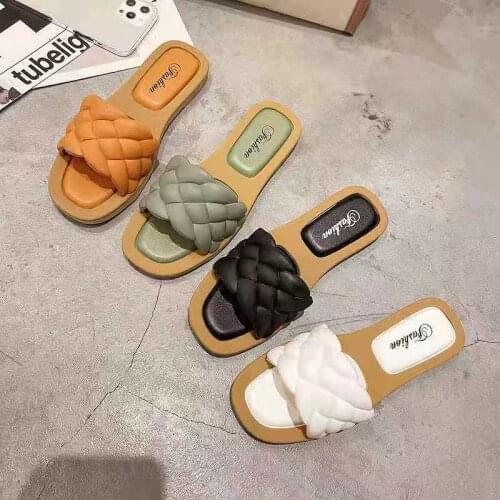 Womens Summer Sandals Open Toe Leather Woven Flat Sandals With Soft Bottom And Antiskid Fashionable Beach Slippers Four Color