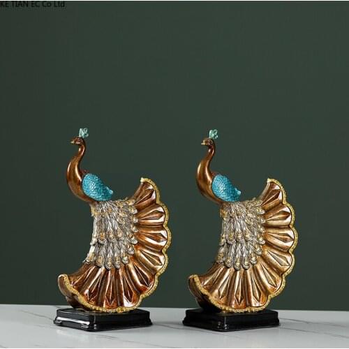 European Resin Peacock Sculpture Crafts 2-piece Set Abstract Animal Figurines Living Room Wine Cabinet Peacock Furnishings Gifts