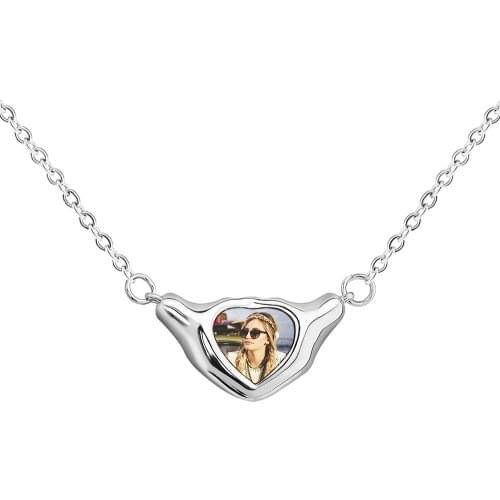 Personalized Photo Heart Necklace Gift for Women Mothers Day Gift Custom Family Jewelry Hands clasped DIY Necklace #YE94FI-3S2