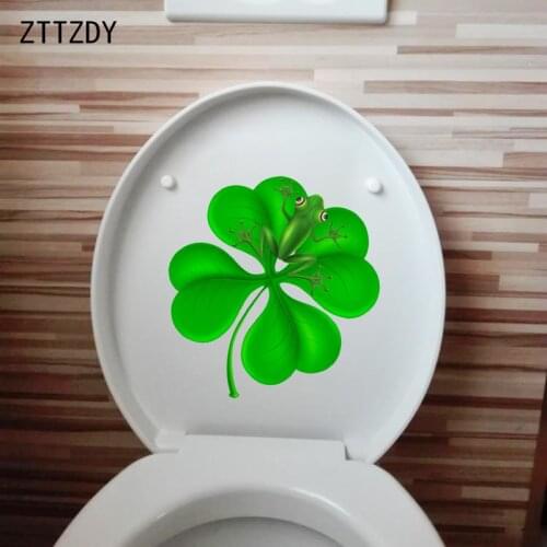 ZTTZDY 22.3×23.6CM Creative Cartoon Four-Leaf Clover Kids Room Wall Stickers Funny Toilet WC Decor T6-0186