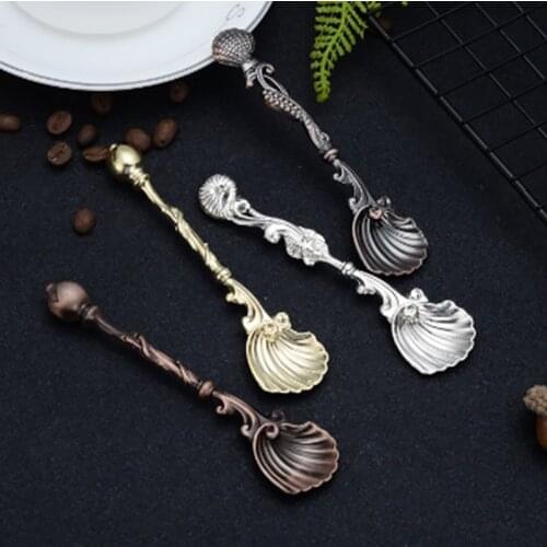 Vintage Spoons Fork Mini Royal Style Metal Gold Carved Coffee Snacks Fruit Dessert Spoon Kitchen Tool Teaspoon Flatware Cutlery