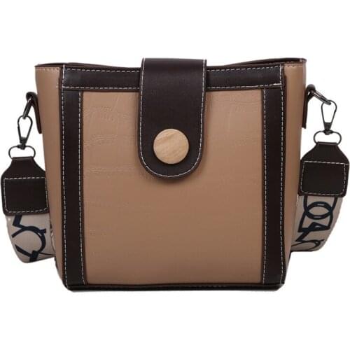 Winter Foreign Style Womens Small Crossbody Bags Wide Strap Messenger Satchels Fashionable Net Red One Shoulder Bucket Handbags