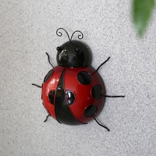 70% Dropshipping!!Simulation metal ladybug animal wall hanging art hanger garden fence home decor