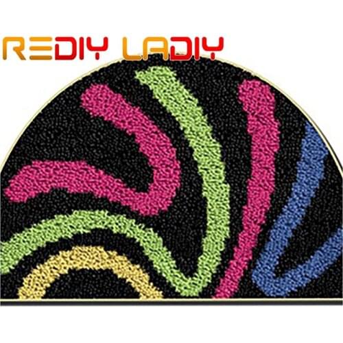 Latch Hook Rug Kits Crocheting Carpet Rug Semicircle Stripe Acrylic Yarn Printed Canvas Cushion Mat Crochet Tapestry Sofa Decor
