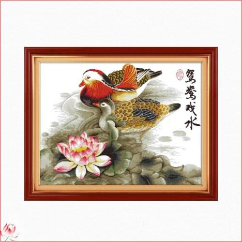 Mandarin Ducks Playing In The Water Printed Cross Stitch Kit 14CT 11CT Canvas Fabric Embroidery Kit DIY Pattern Sewing Set