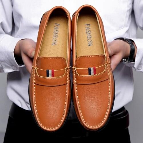 Summer high quality mens casual shoes top layer cowhide soft sole bean Shoes Fashion Driving shoes zapatos hombre Сандалии38-44