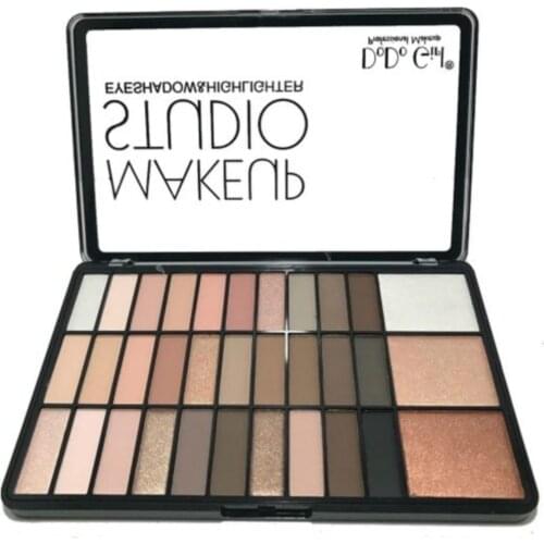 54 color Eye Shadow & Illuminator Palette