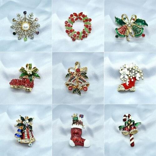 Christmas Style Enamel Pin Beautiful Brooch Bag Clothes Lapel Pin Sasha Away Badge Cartoon Jewelry Gift For Boys and Girls