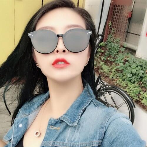Sunglasses New Style Men Women Street Shooting Rivet Retro Fashion UV400 Protection Lens Eyewear Round Frame JDA3105